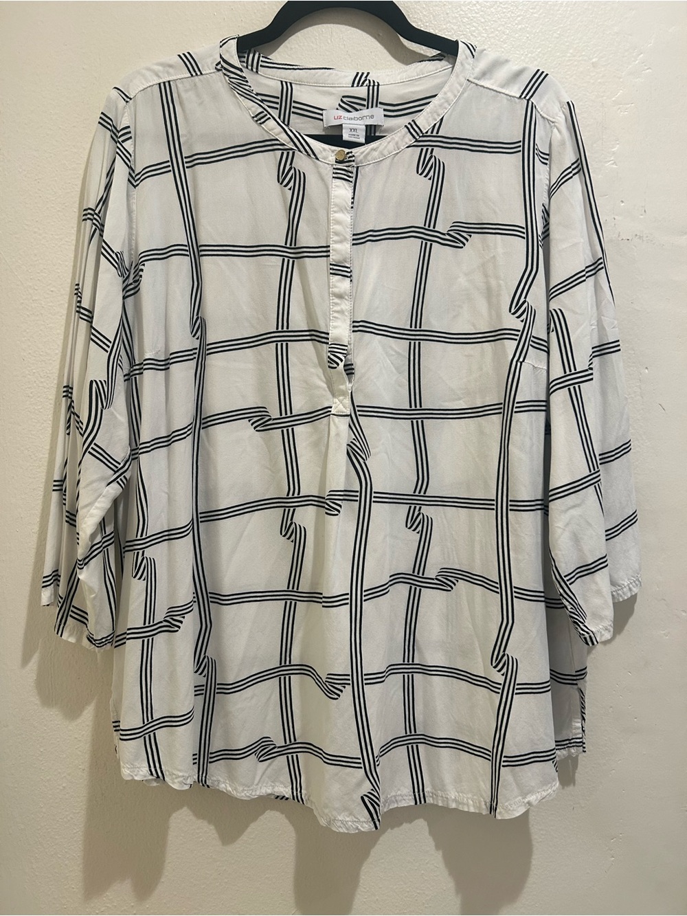 Liz Claiborne White Tunic with Black Windowpane Stripes